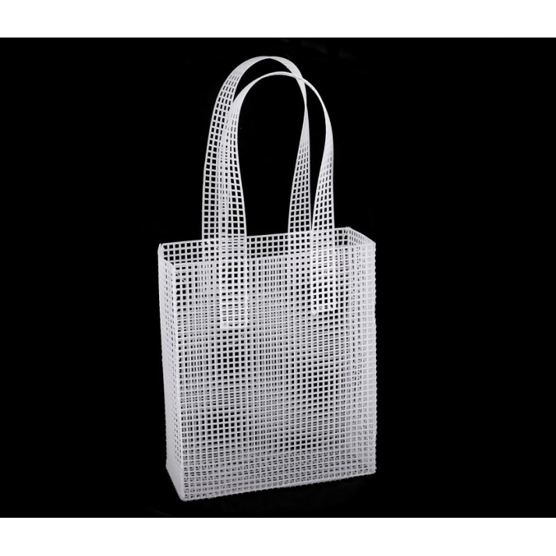 MREŽASTO PLASTIČNO PLATNO ZA IZDELAVO TORBIC 20 x 24 x 8 cm